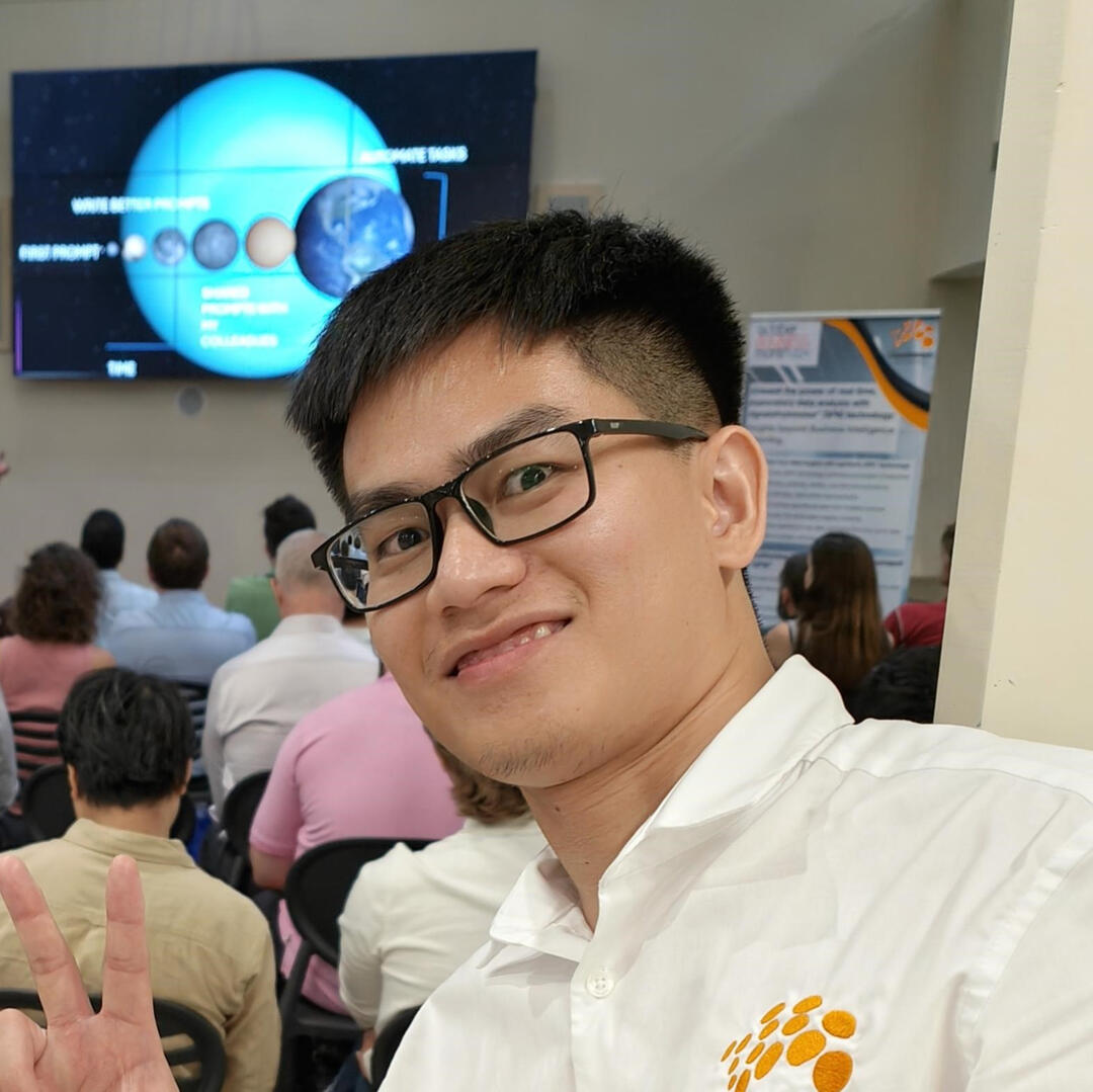 Peter with Power BI seminar